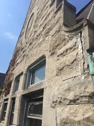 Hyde Park facade restoration, Chicago